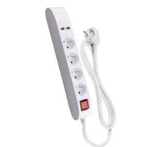 Praktikus 4 részes elosztó 2 USB- csatlakozással – SILVERCREST